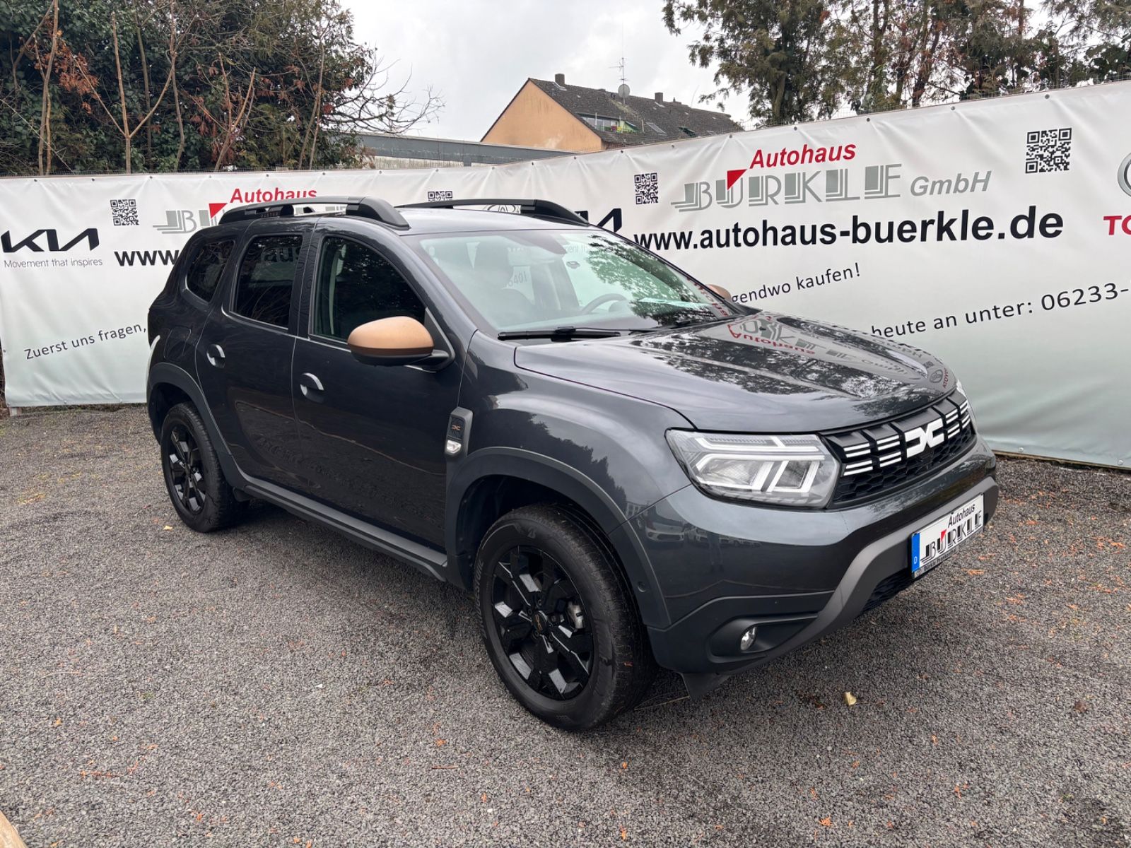 Dacia DUSTER - Samsaru's Car Outlet