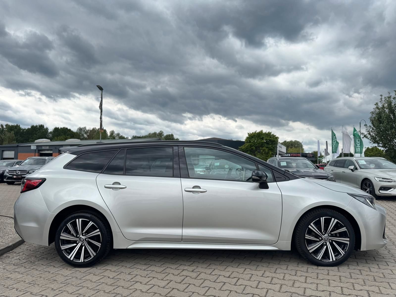 Toyota Corolla Touring Sports Hybrid Business Edition - Samsaru's Car Outlet