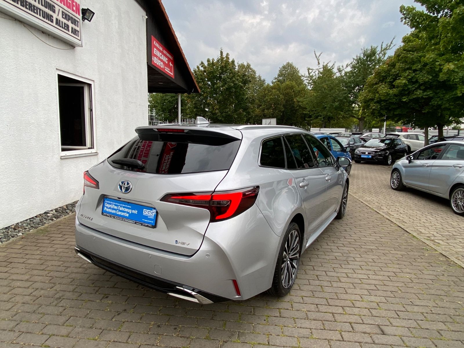Toyota Corolla Touring Sports 1.8 Hybrid HEV Team D