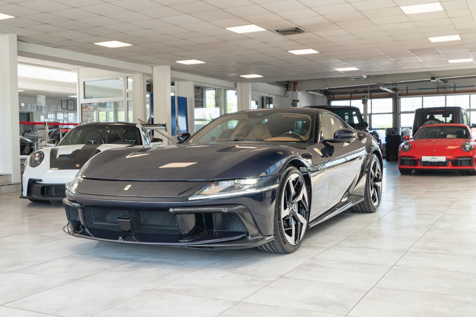 Ferrari 12Cilindri Specialpaint*Cuoio*Carbon*JBL*Massage