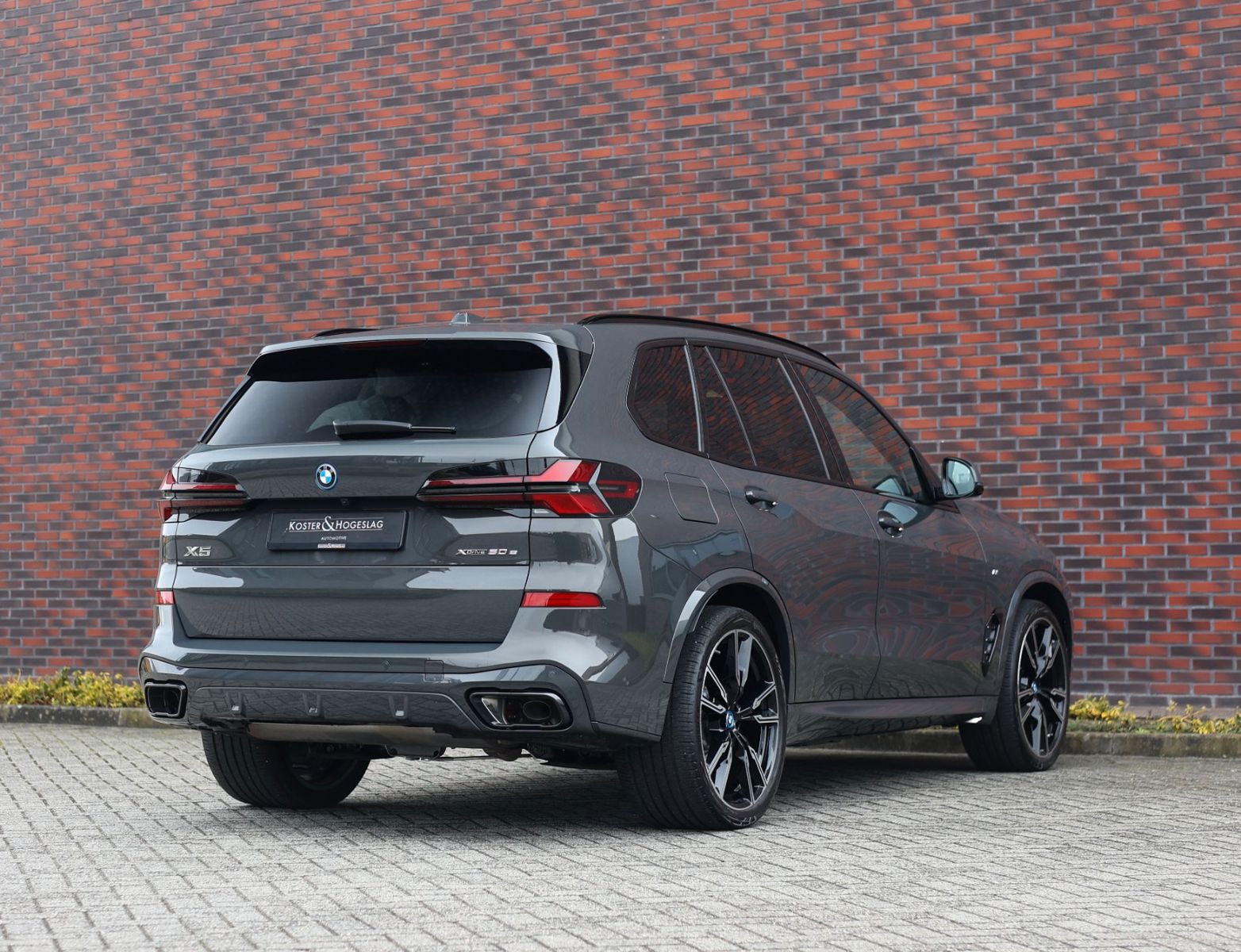 BMW X5 50e xDrive | Skylounge - AHK - HUD