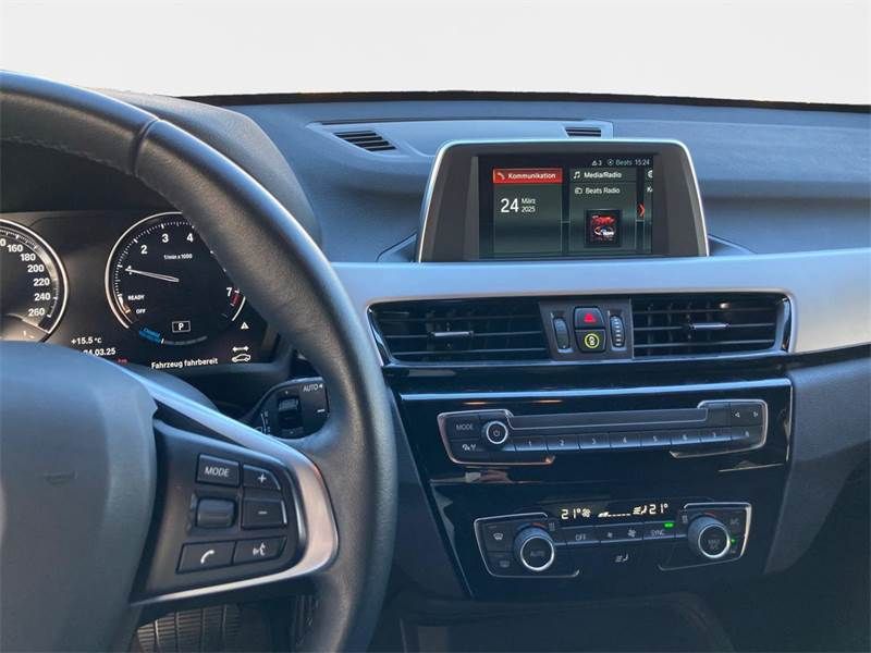 BMW X1 xDrive25e Advantage - Samsaru's Car Outlet
