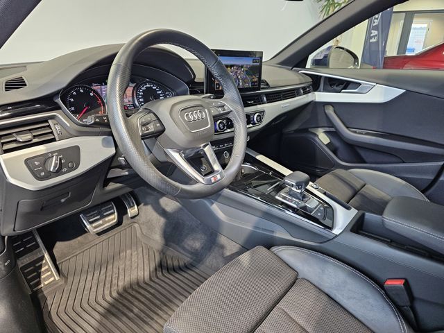 Audi A4 40 TFSI Q 2x S Line - Samsaru's Car Outlet