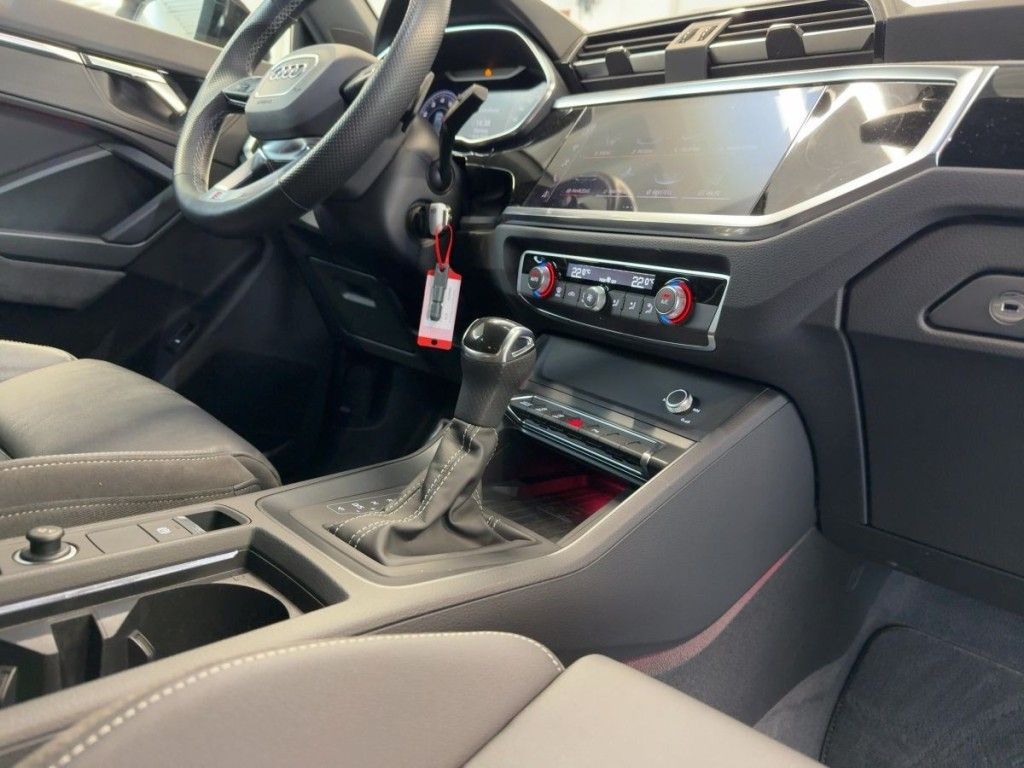 Audi Q3 45 TFSI Sportback S Line - Samsaru's Car Outlet