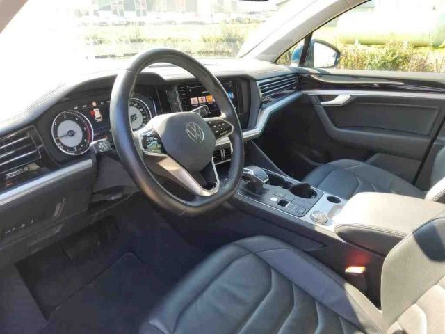 Volkswagen Touareg 3.0 TDI 4M ELEGANCE - Samsaru's Car Outlet