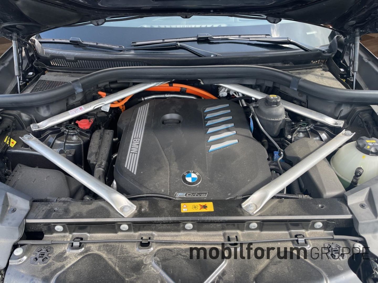 BMW X5 xDrive45e M-Sport AHK Panorama 360 Grad ACC