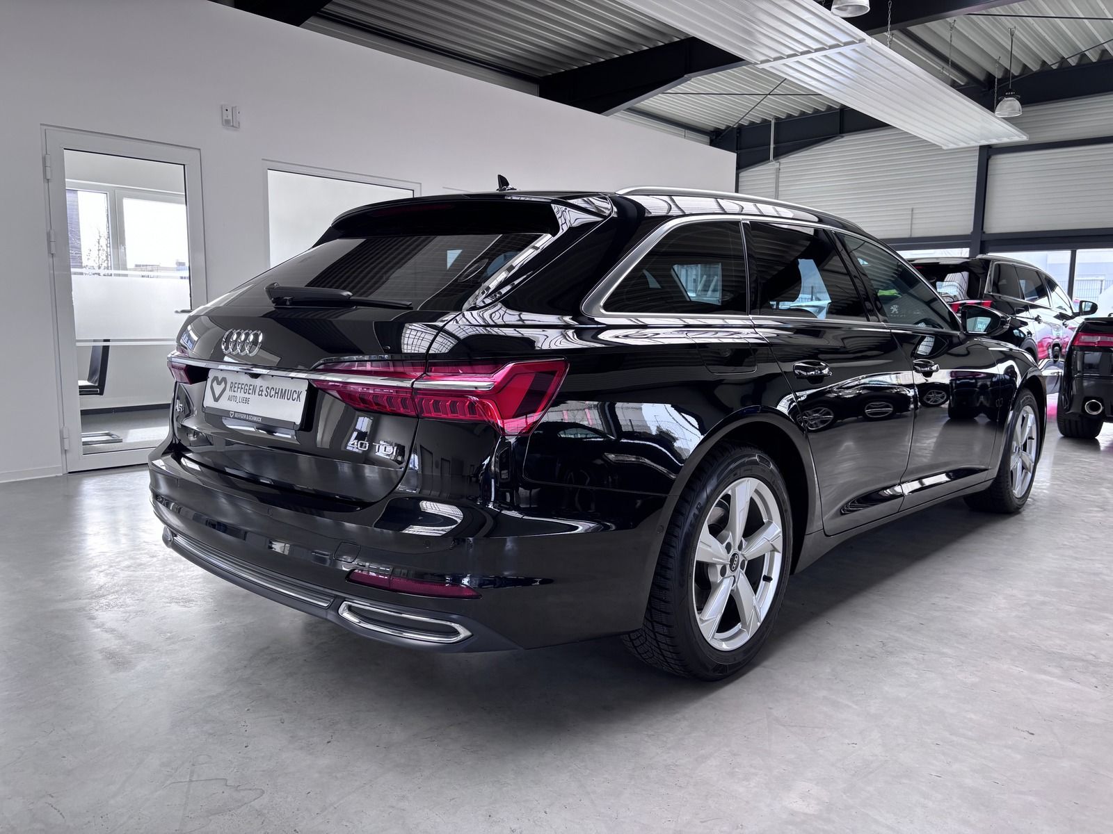 Audi A6 Avant 40 Sport DSG - Samsaru's Car Outlet