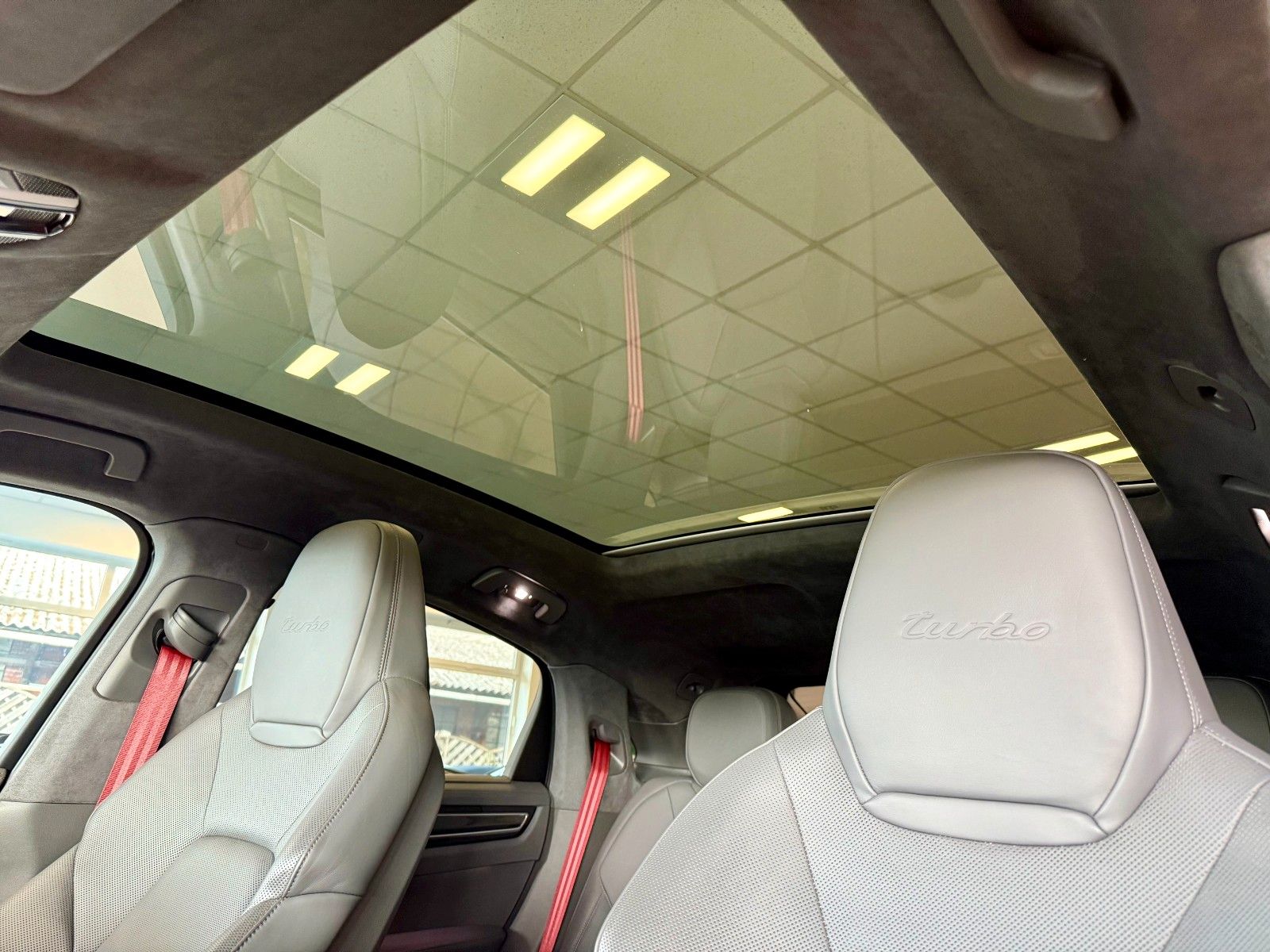 Porsche Cayenne Coupe Turbo CarbonDesign/APPROVED