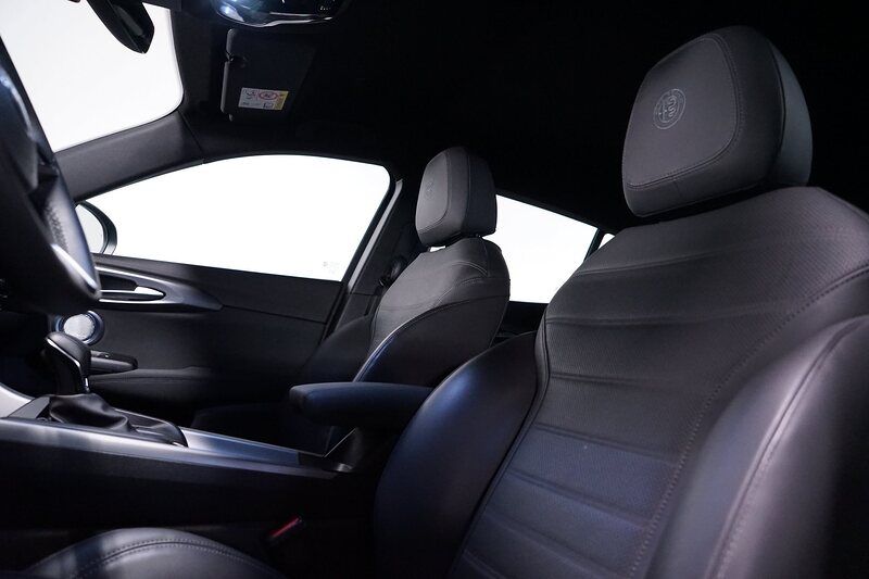 Alfa Romeo Tonale 1.5 VGT Hybrid Ti Aut.*Matrix*Kamera*Keyl