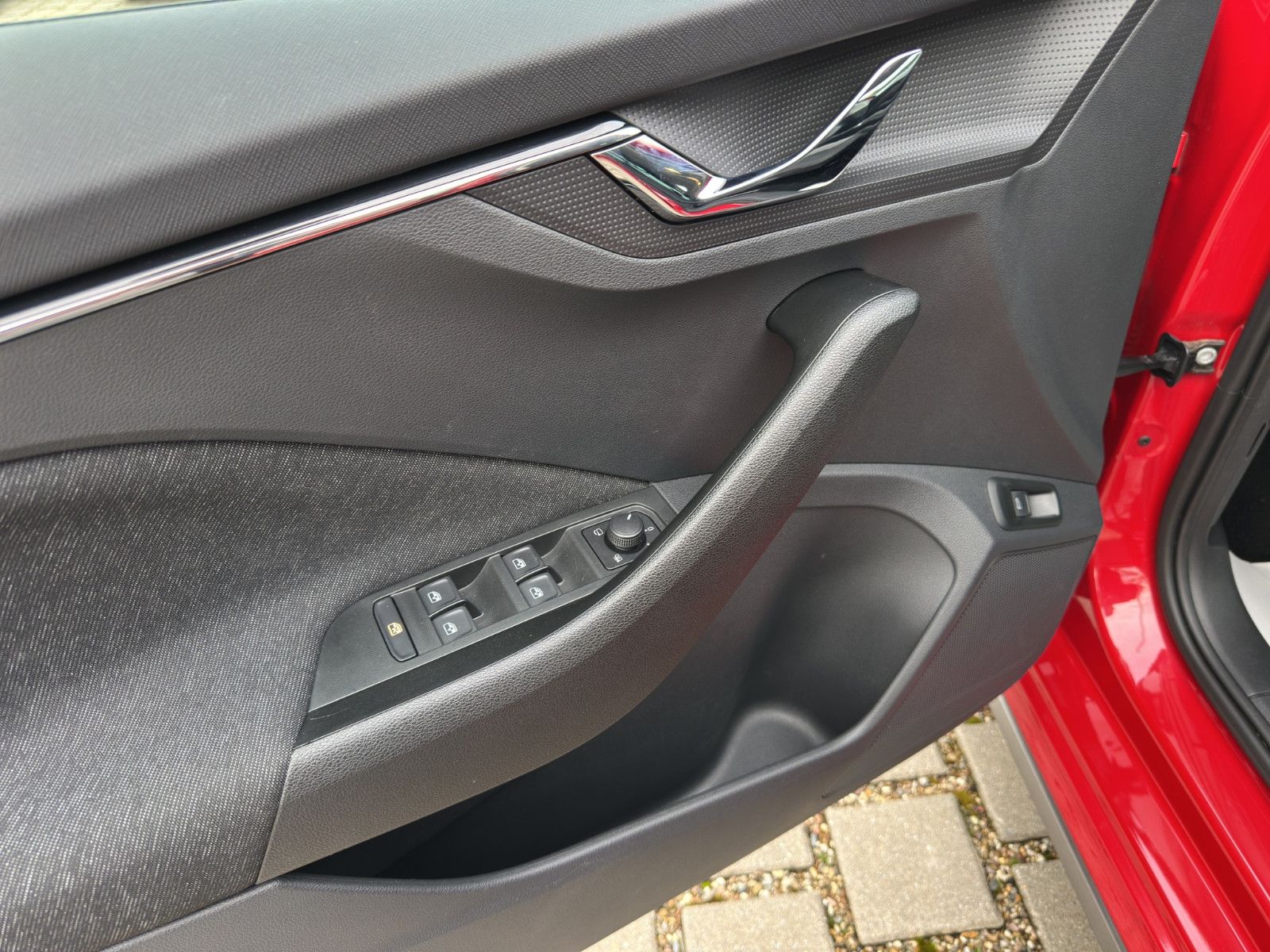 Skoda KAMIQ STYLE 1.5 TSI - Samsaru's Car Outlet