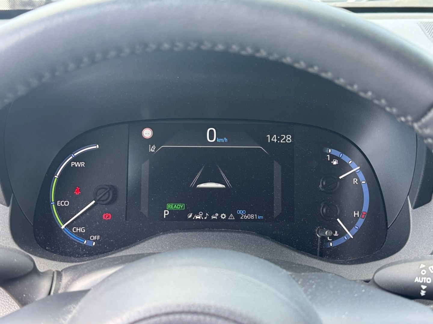 Toyota Yaris Cross Hybrid 1.5 Team D *LED*SHZ*ACC*RCam*