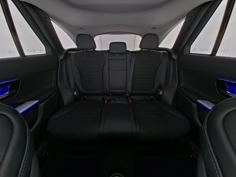 Mercedes-Benz GLC 300 de 4M AMG-Sport - Samsaru's Car Outlet