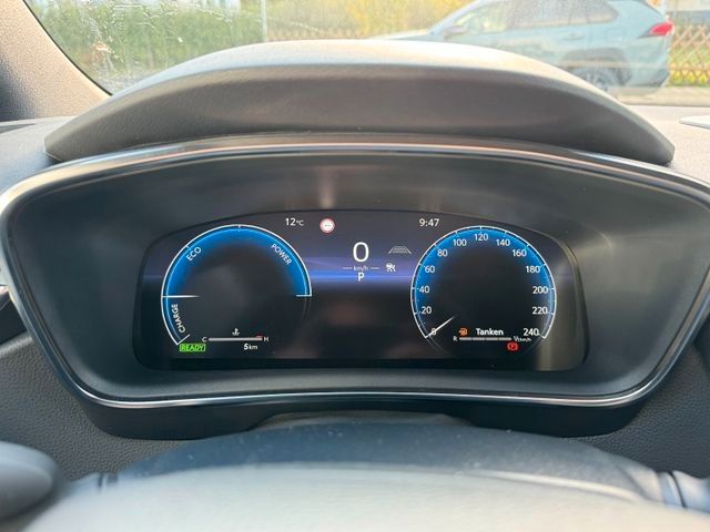 Toyota Corolla Hybrid Team - Samsaru's Car Outlet