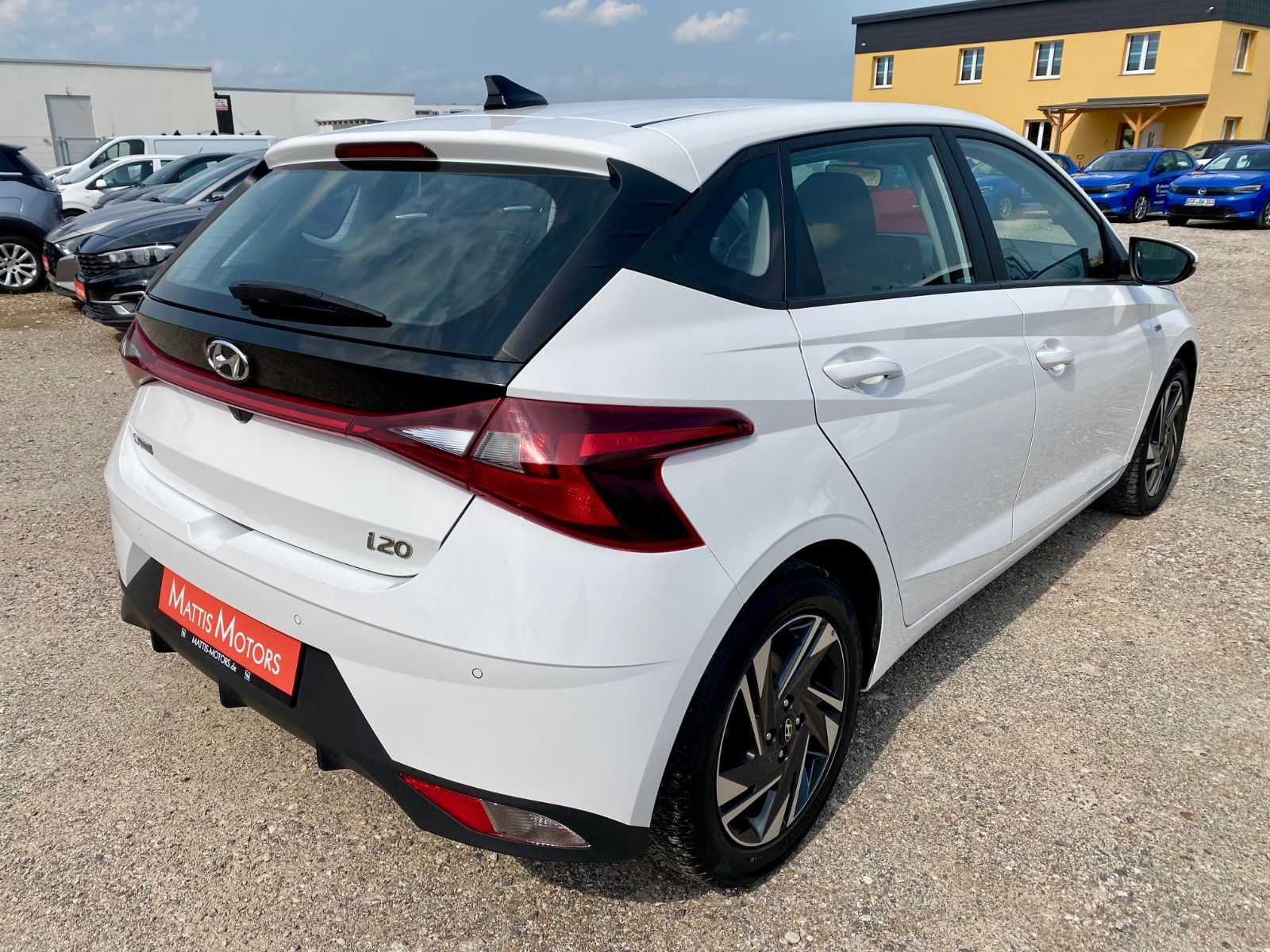 Hyundai i20 - Samsaru's Car Outlet