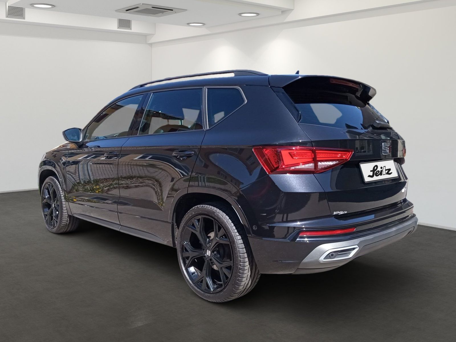 Seat Ateca 2.0 TDI DSG FR 4Drive AHK. LED. Navi. Rück