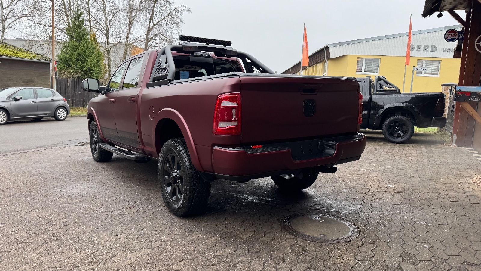Dodge LIMITED*2500*6,7L DIESEL*BÜGEL*NAVI*AHK*GARANTIE