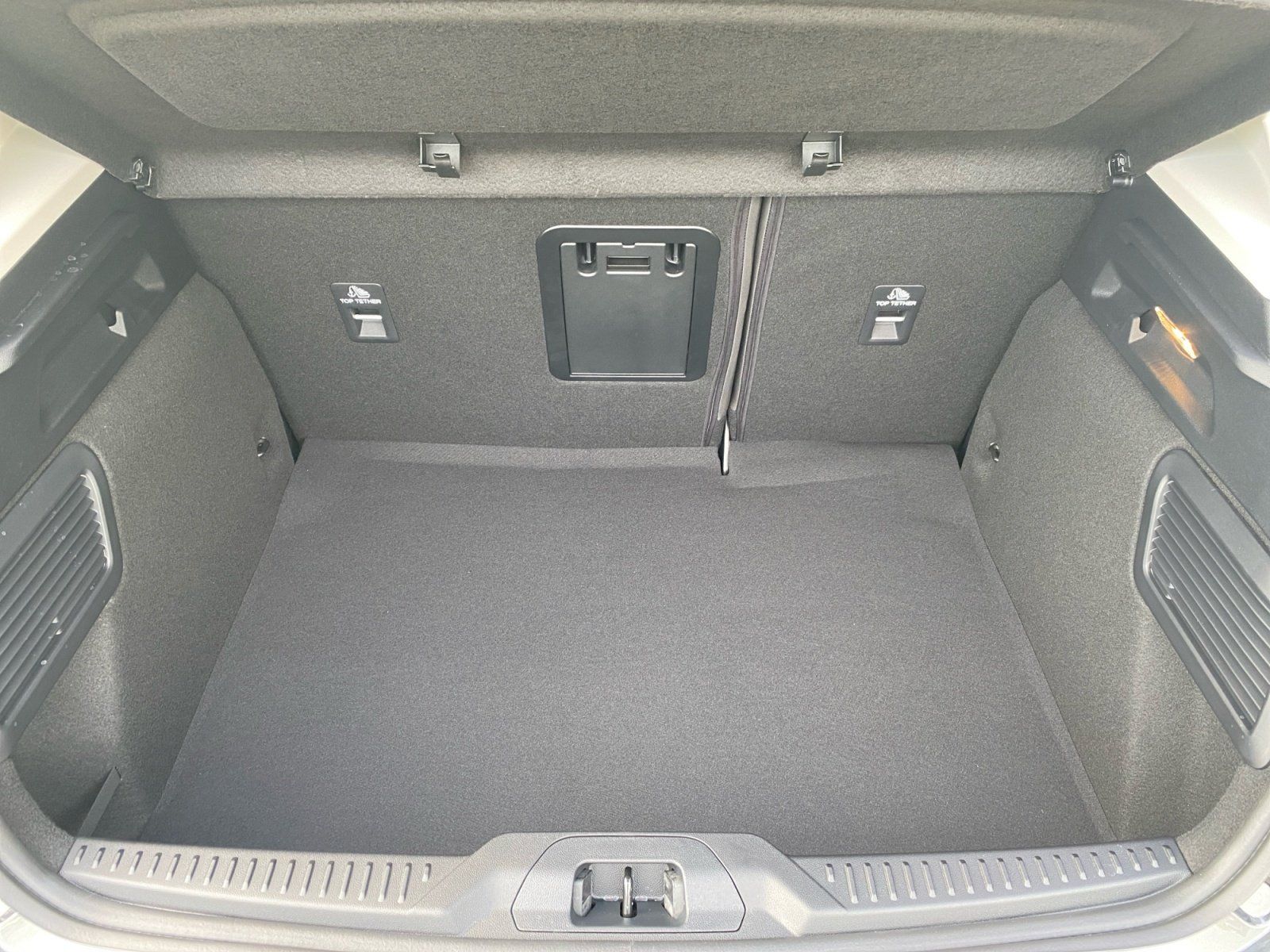 Ford Focus Titanium X 1.0 EcoBoost ACC PDC KAM NAV