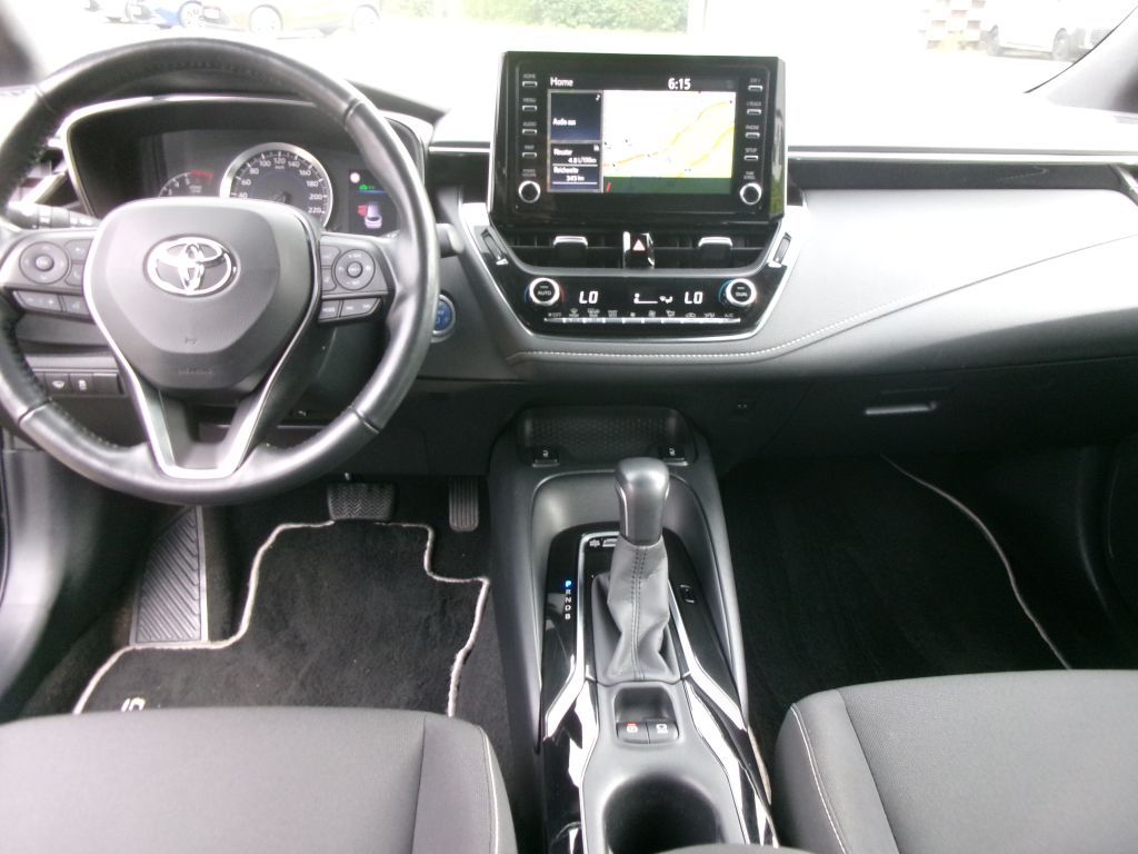 Toyota Corolla 1.8 Hybrid TS Comfort - Samsaru's Car Outlet