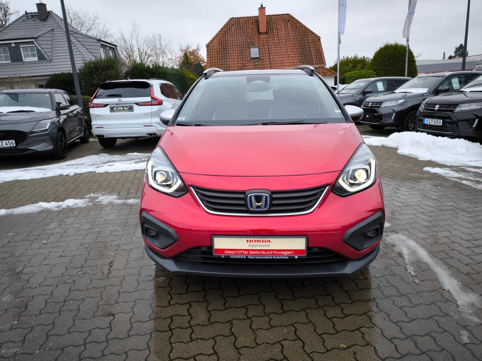 Honda Jazz 1,5 e Executive Crosstar + Ganzjahresreifen