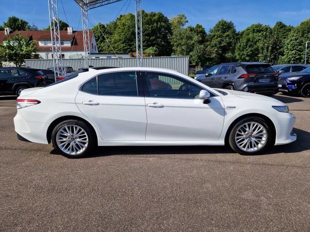 Toyota Camry Executive Leder Navi LED ACC Mehrzonenklim
