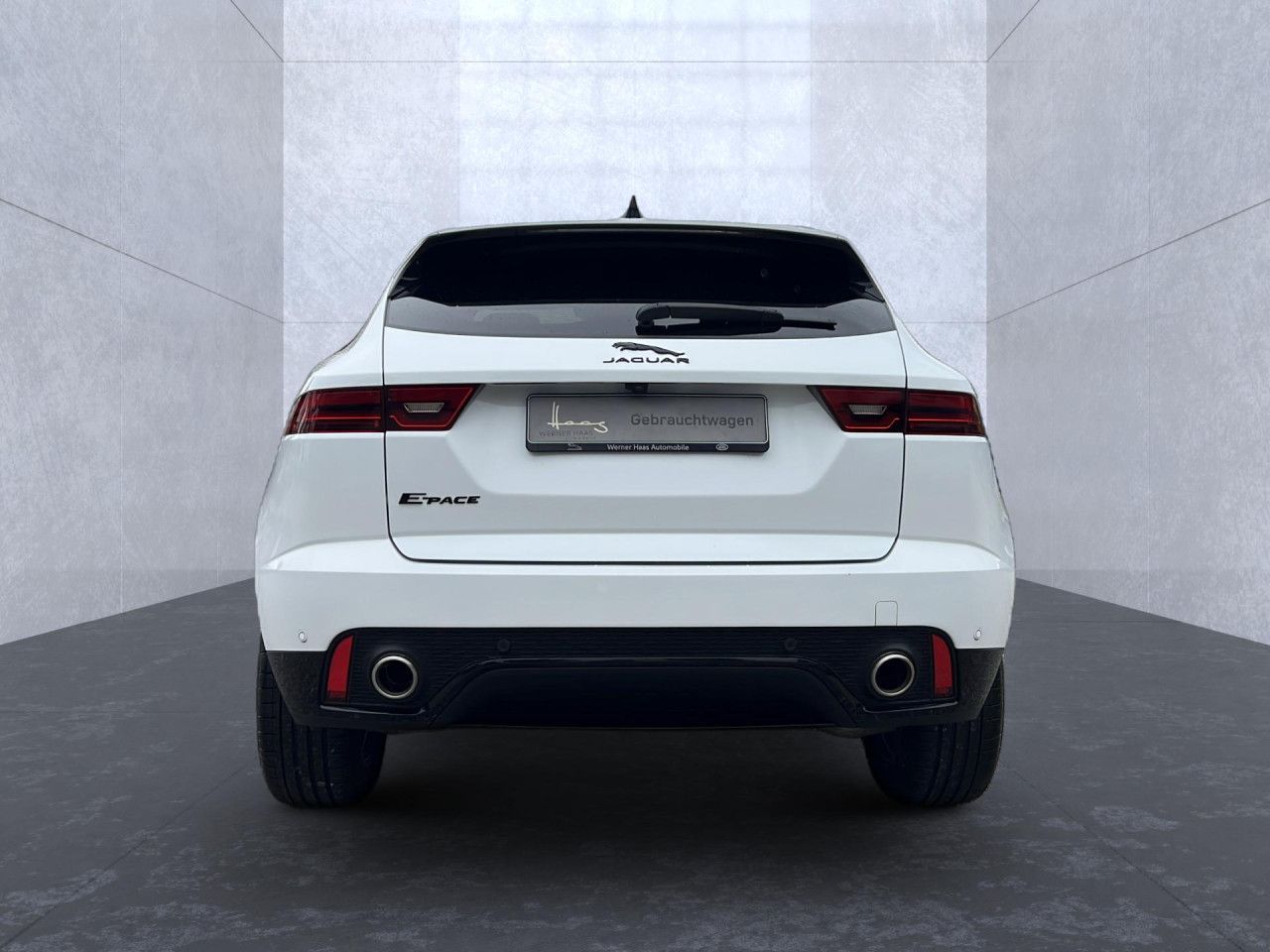 Jaguar E-Pace P250 AWD R-Dynamic Black