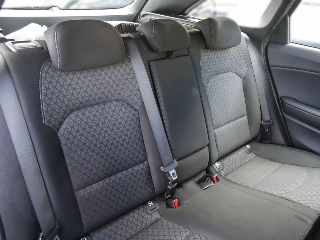 Kia cee'd SW 1.4 T-GDI DCT OPF Vision - Samsaru's Car Outlet