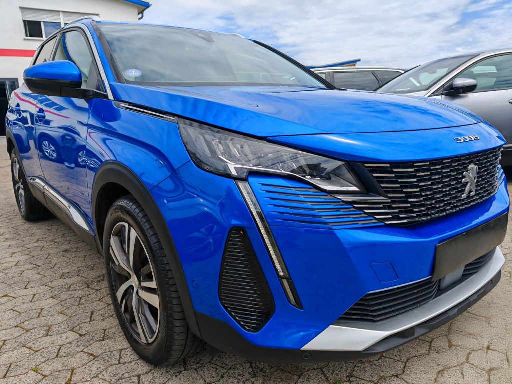 Peugeot 3008 PureTech EAT8 ALLURE PACK TOP - Samsaru's Car Outlet