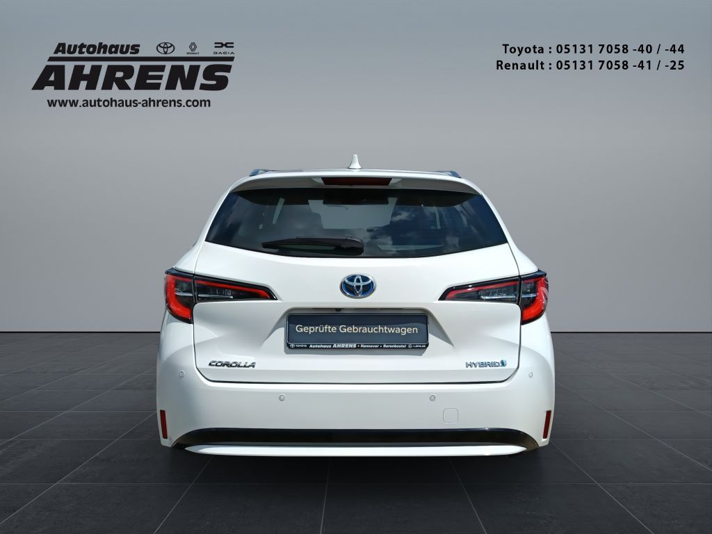 Toyota Corolla 1.8 Hybrid - Samsaru's Car Outlet