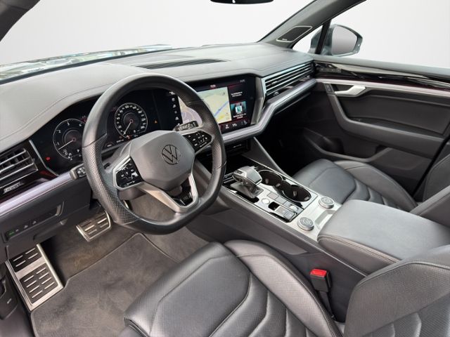 Volkswagen Touareg 3.0TDI 4M R-Line Matrix/AHK/Luft/Dynaudi