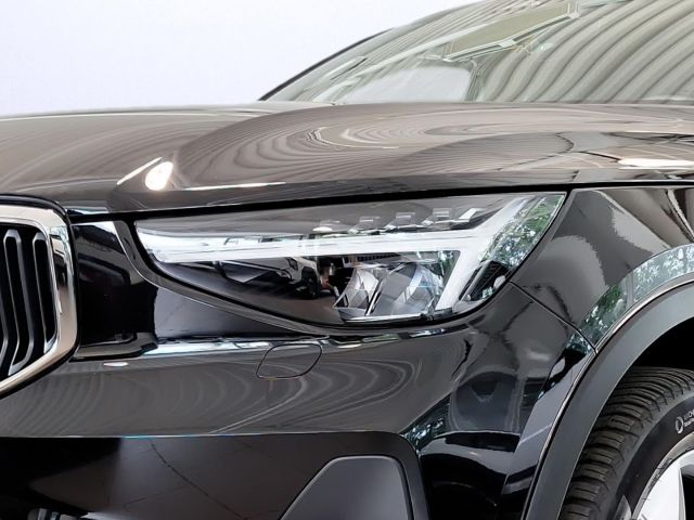 Volvo XC40 B3 Core AHK Allwetterreifen Navi Klimaautom