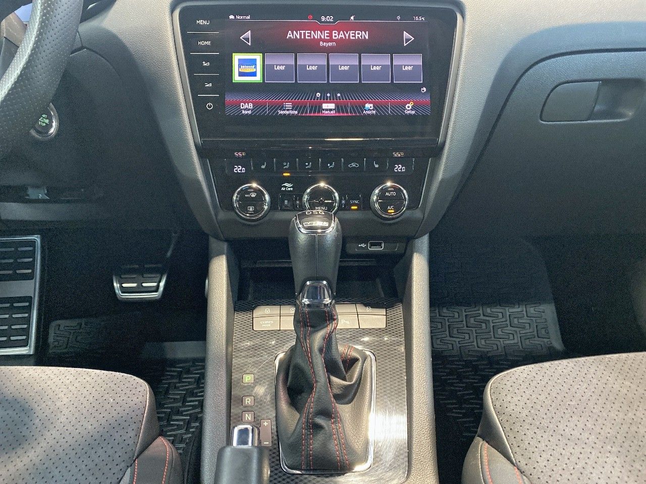 Skoda Octavia Combi RS 2.0 TSI - Samsaru's Car Outlet
