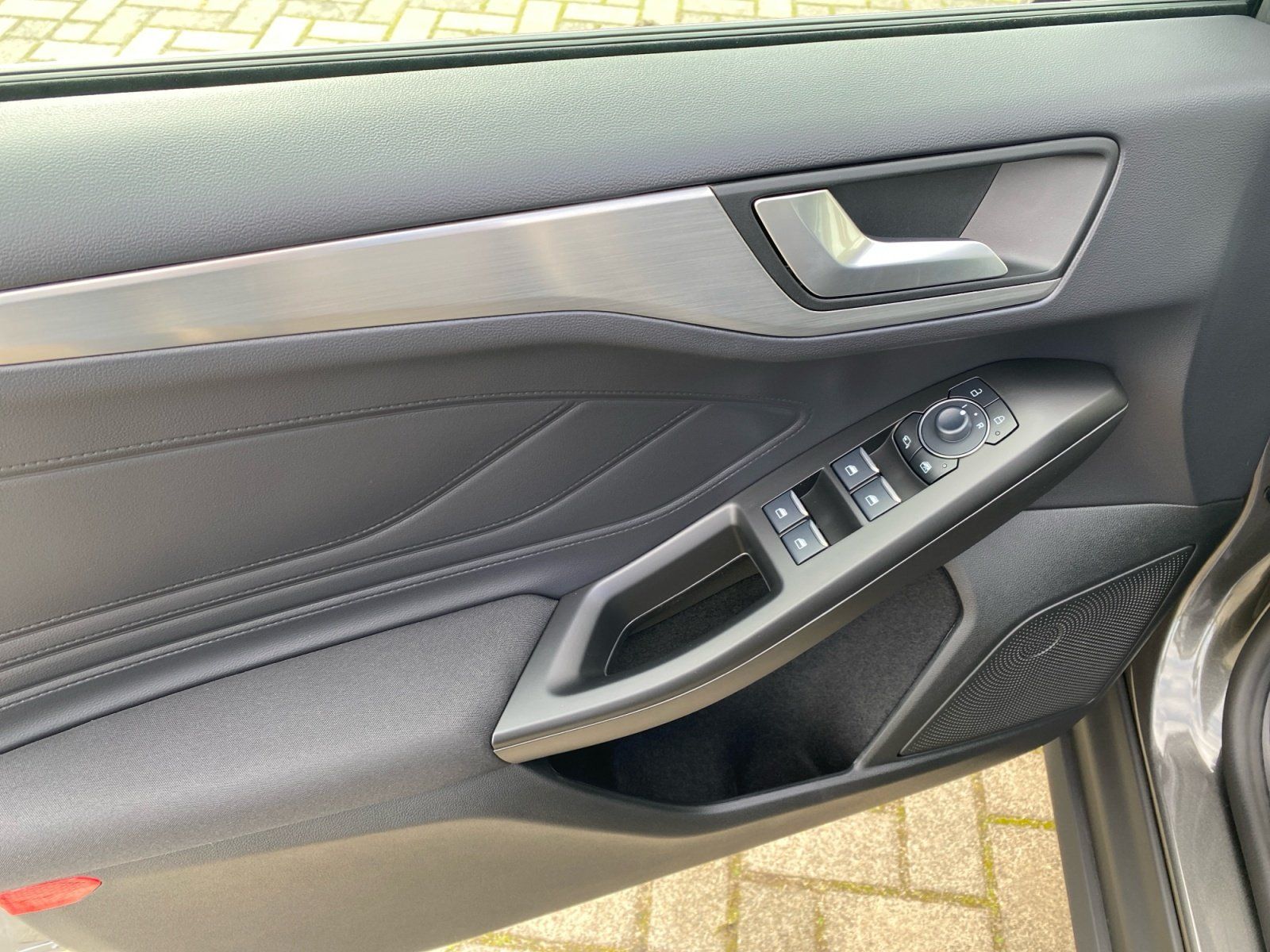 Ford Focus Titanium X 1.0 EcoBoost ACC+PDC+KAM+NAV
