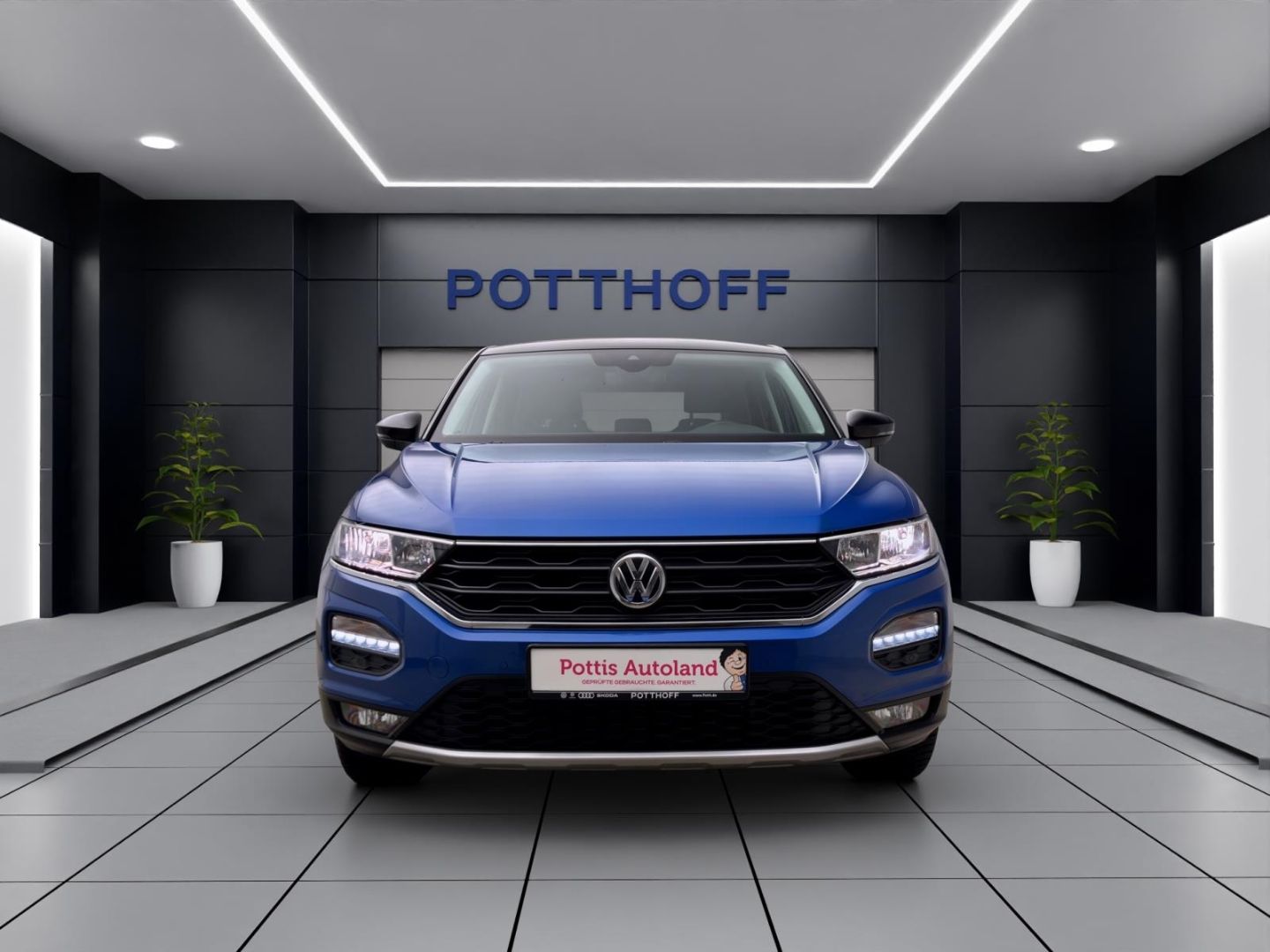 Volkswagen T-Roc 1.5 TSI STYLE - Samsaru's Car Outlet