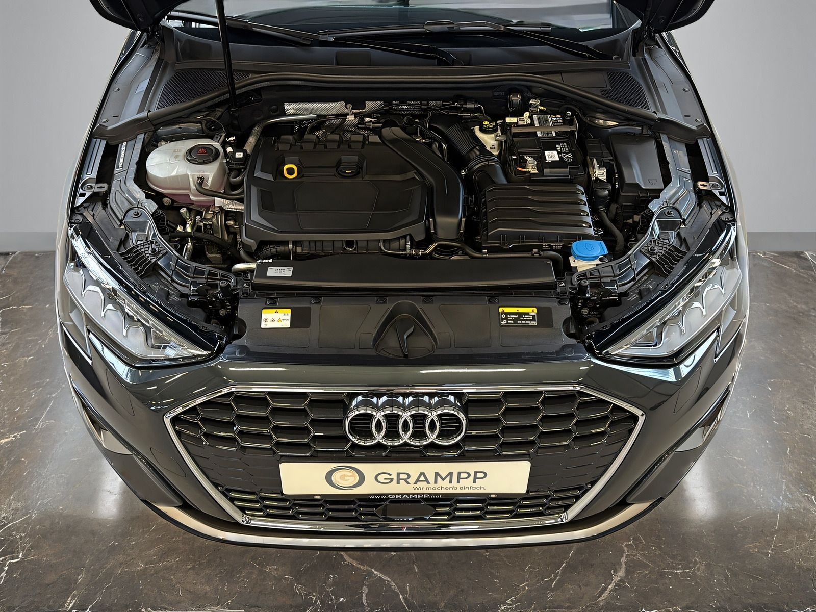 Audi A3 Sportback 35 TFSI advanced +AHK+KAMERA+PANO+