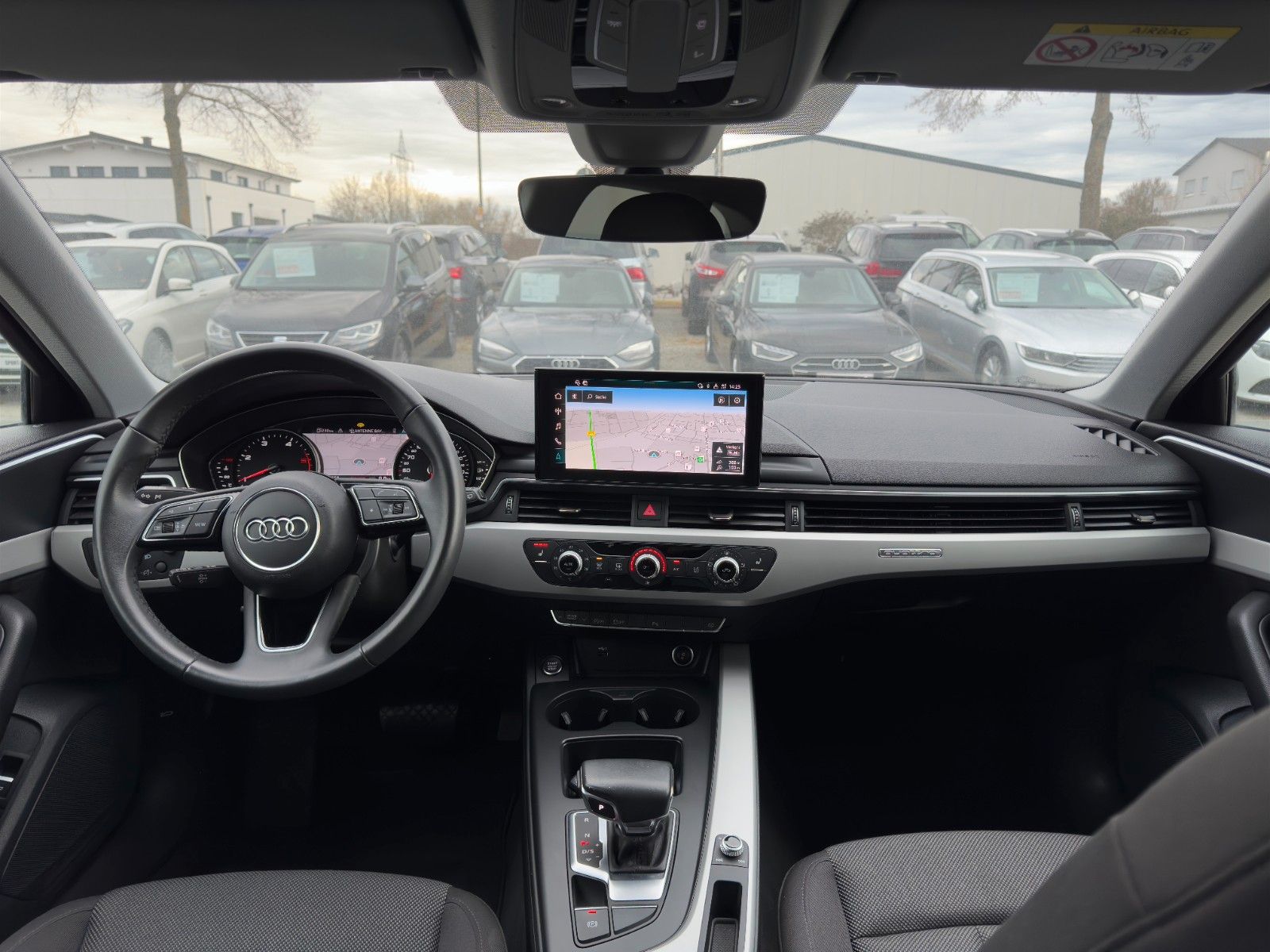 Audi A4 Av.40 TDI quattro advanced - Samsaru's Car Outlet