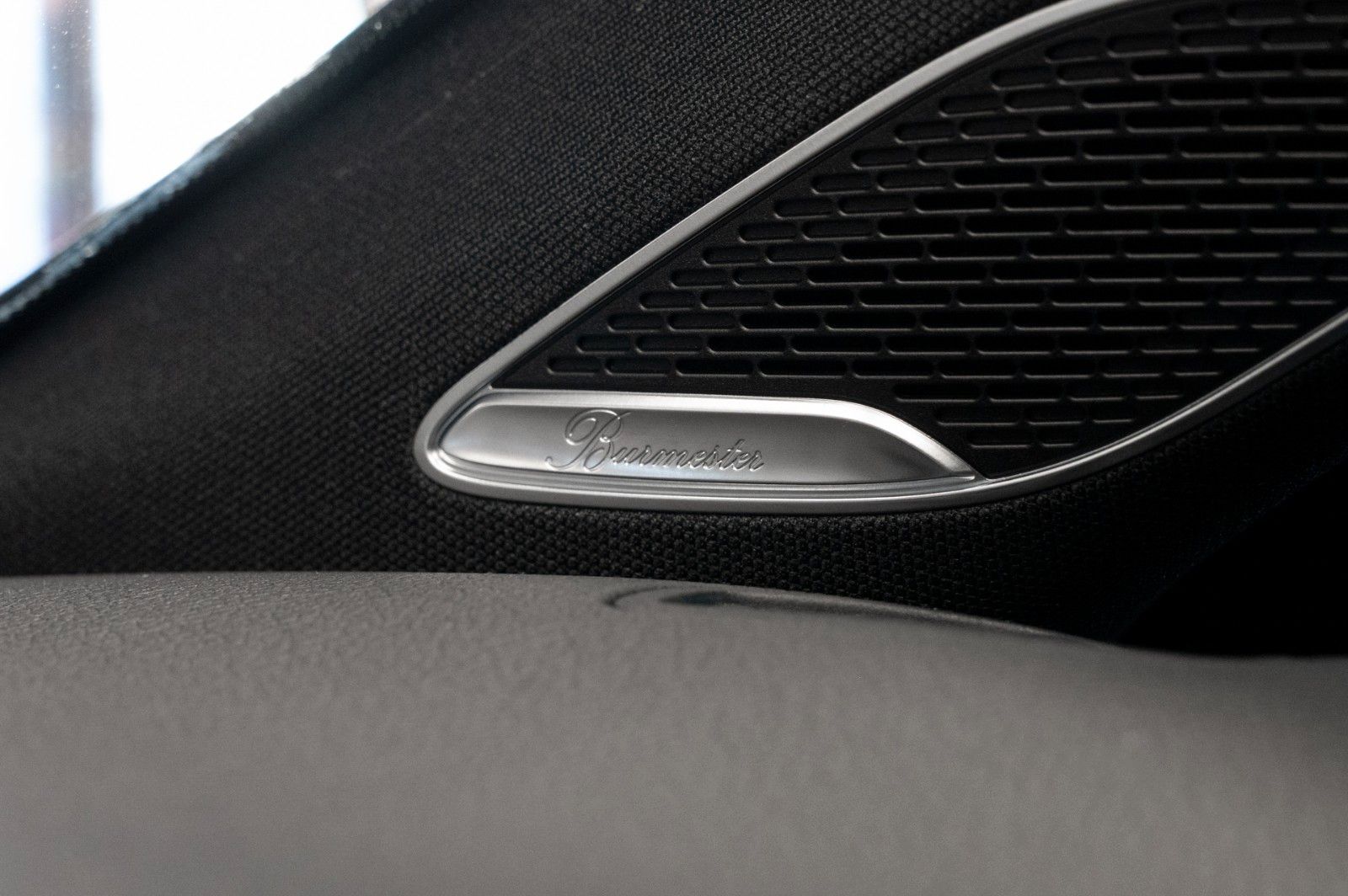 Mercedes-Benz CLA 45S AMG - Samsaru's Car Outlet