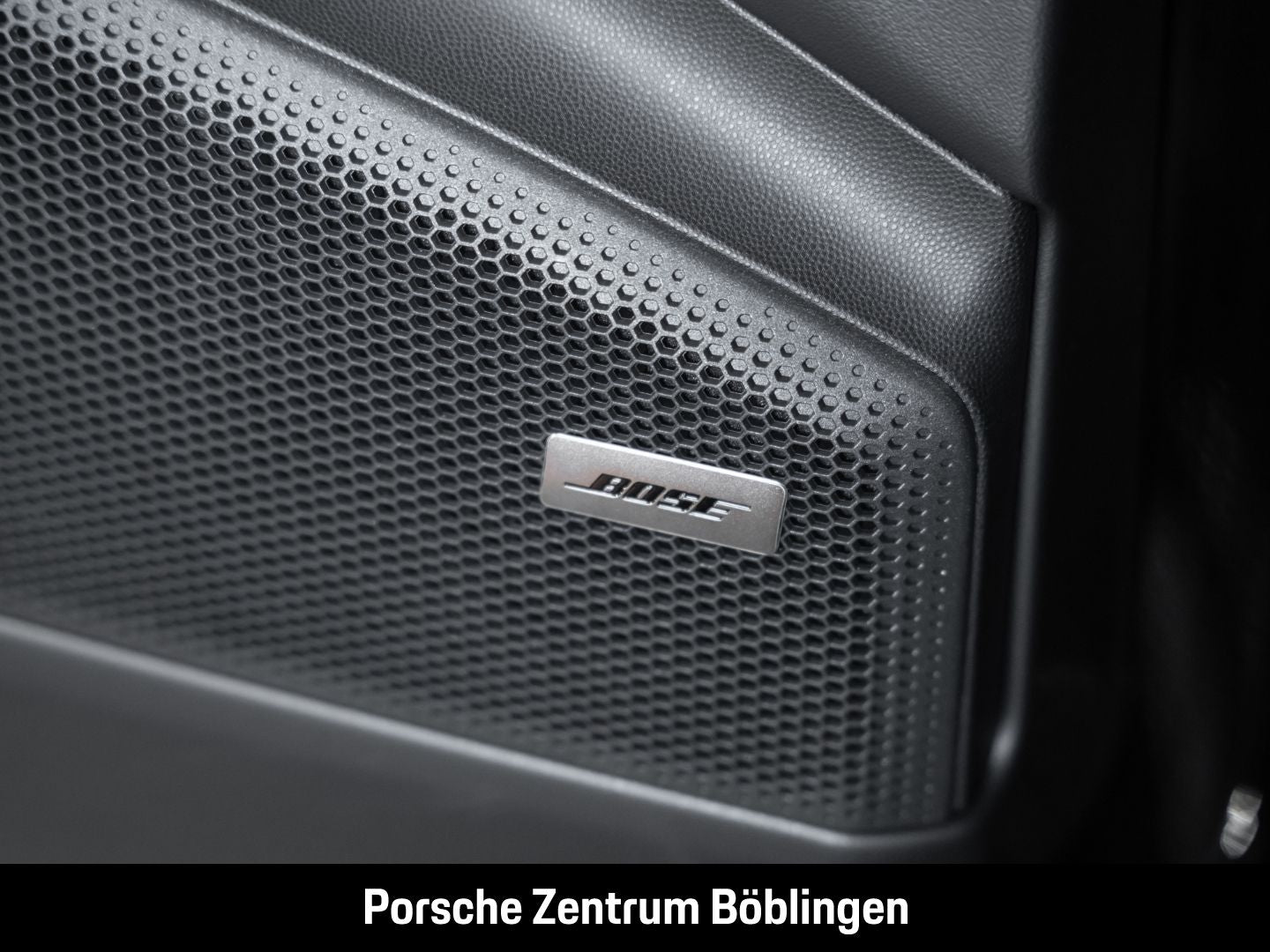 Porsche Macan 4 BOSE Panoramadach Luftfederung InnoDrive