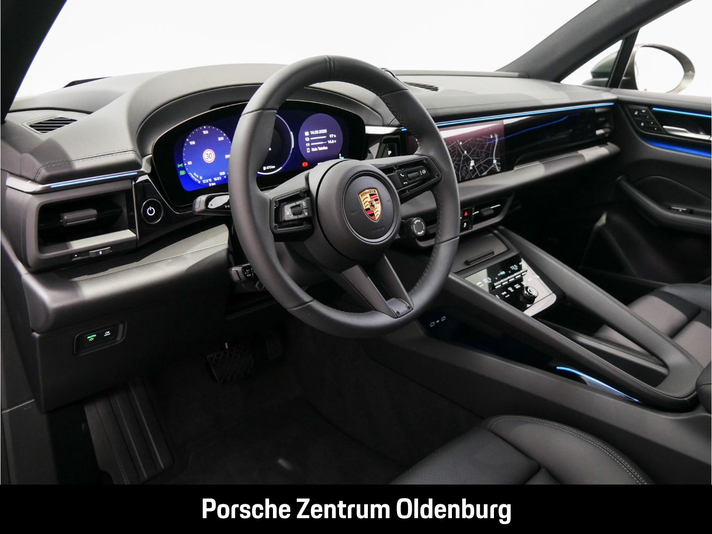 Porsche Macan Electric 4 Luftfed AHK BOSE Pano Matrix LE