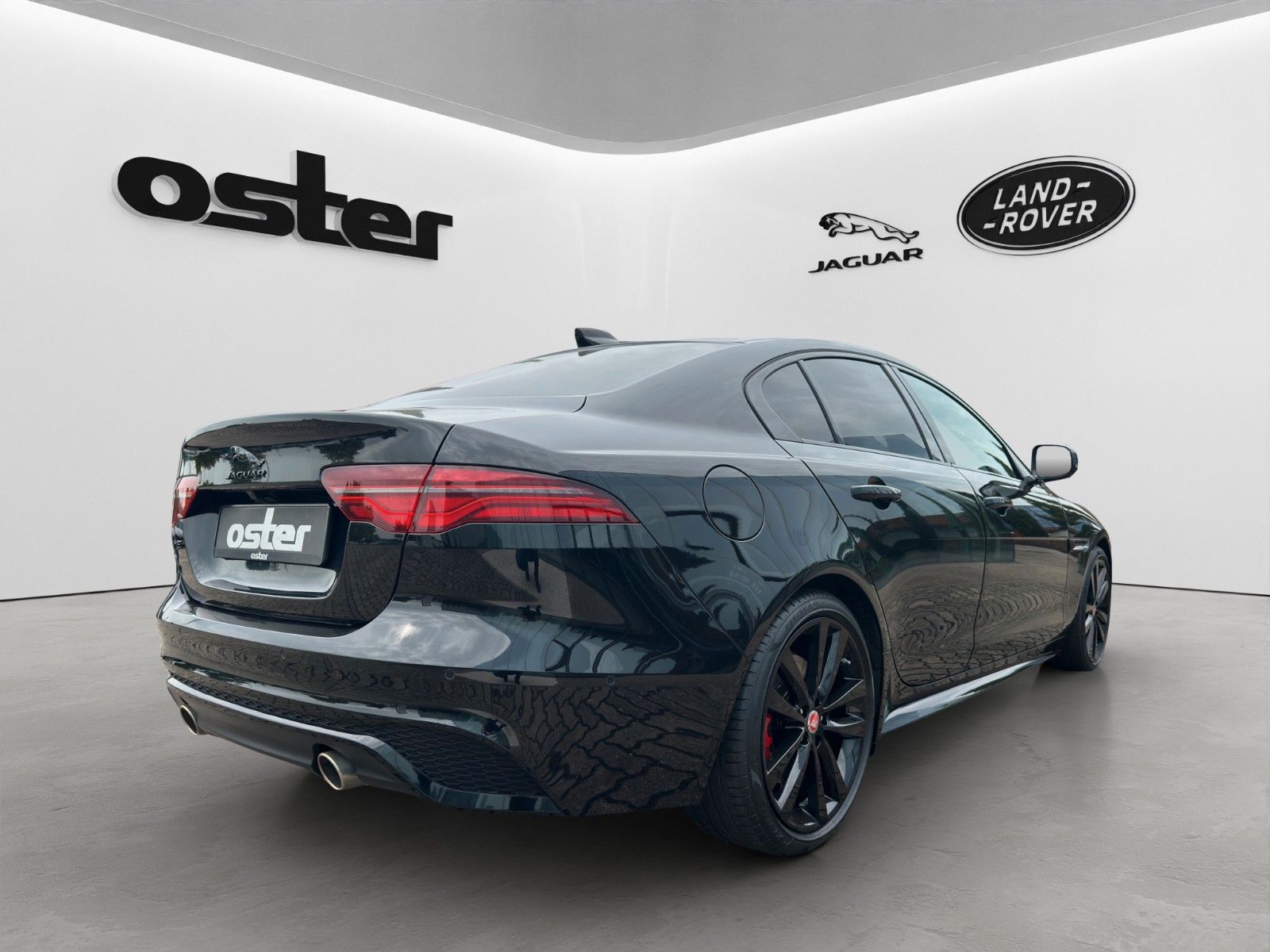 Jaguar XE P250 R-Dynamic Black|Head-Up|Meridian|360°