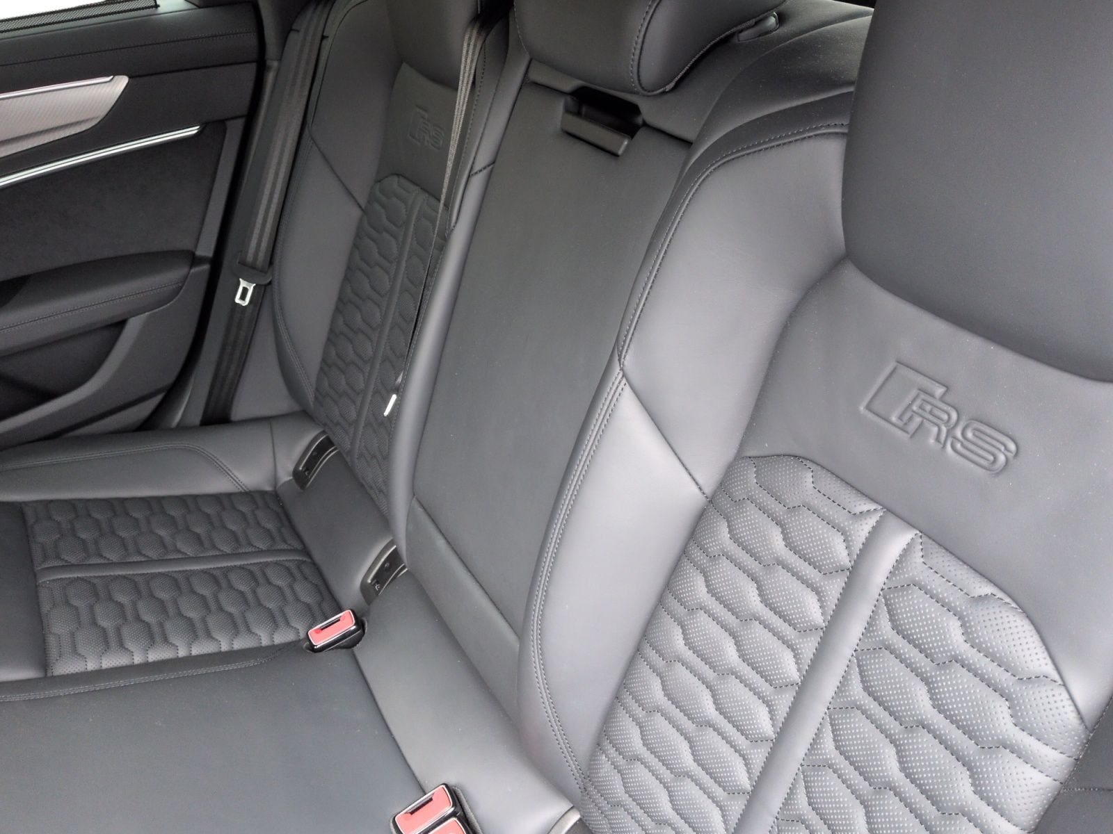 Audi RS 6 Avant Laser HuD Pano Stdhz Keramik Dynamik+