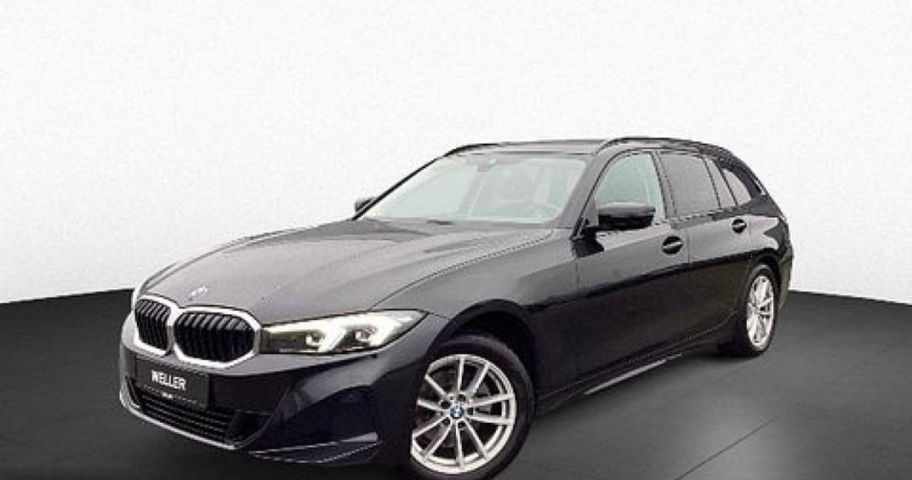 BMW 320d xDrive Touring - Samsaru's Car Outlet