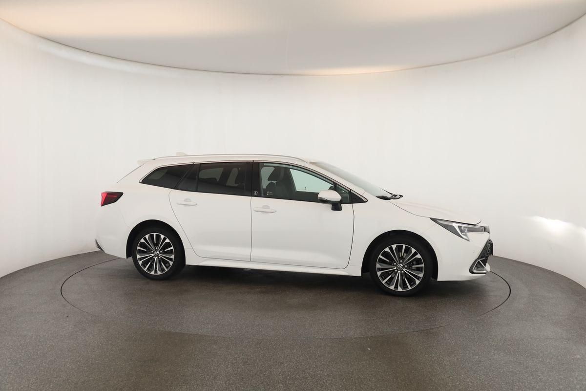 Toyota Corolla Touring Sports 1.8 CVT Team D Navi Kam