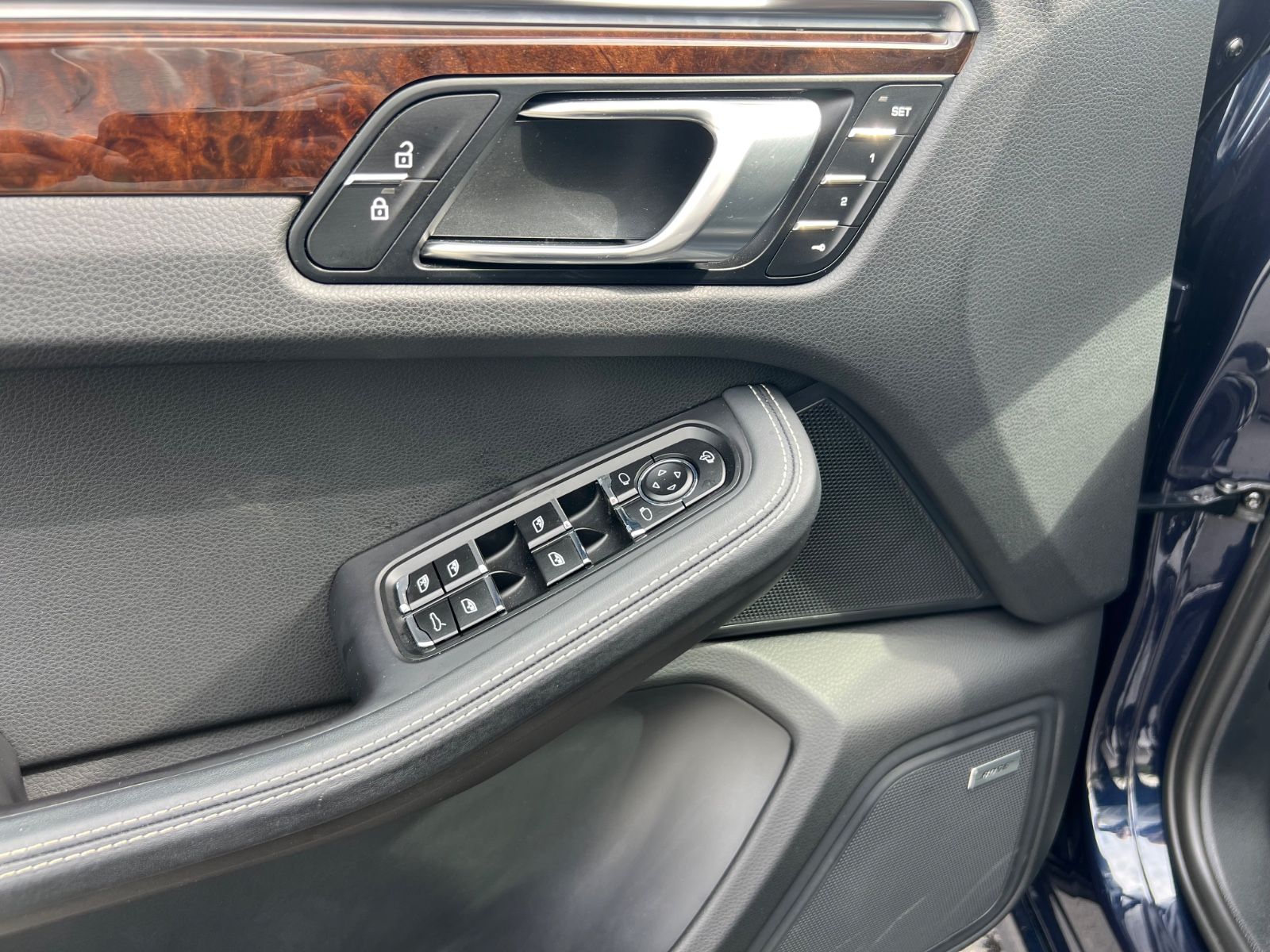 Porsche Macan GTS - Samsaru's Car Outlet