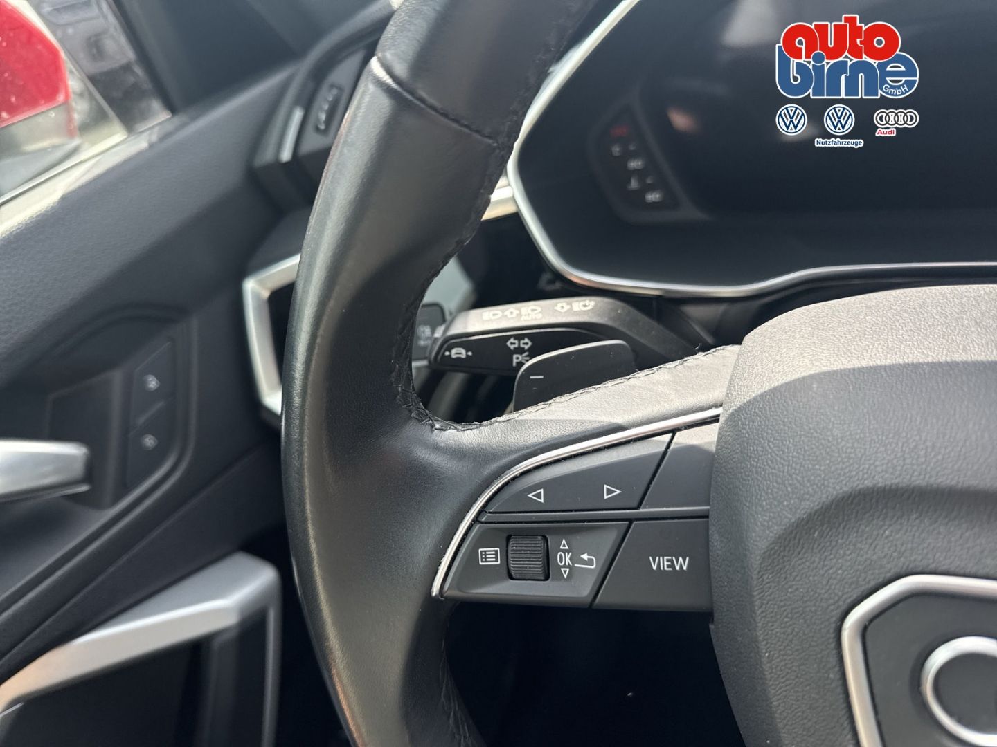 Audi Q3 40 TFSI quattro advanced - Samsaru's Car Outlet