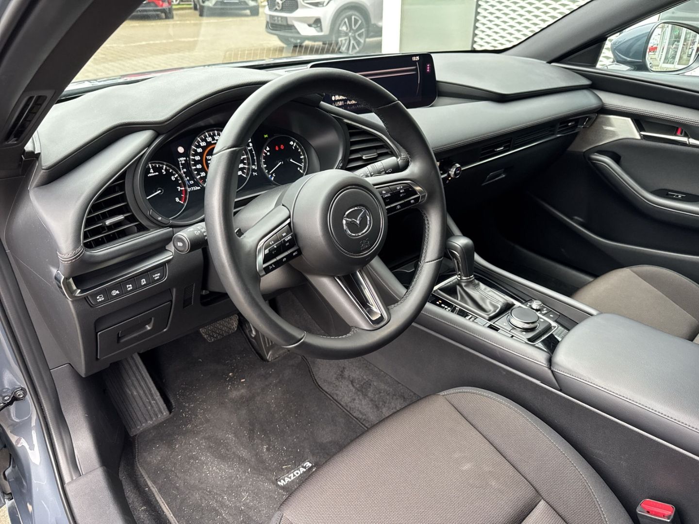 Mazda 3 SKY.-X 186 Exclusive-Line HUD Navi LED ACC App