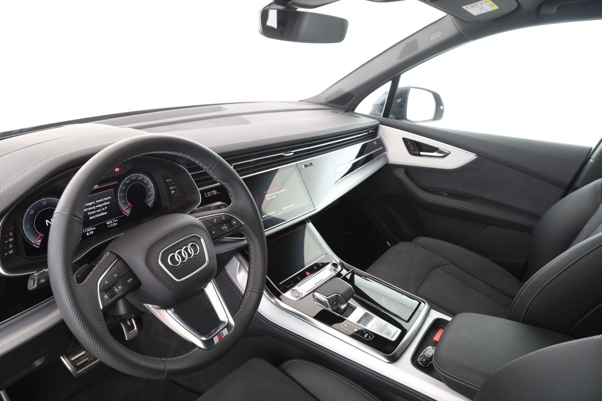 Audi Q7 50 TDI quattro tipt. S line Facelift AHK