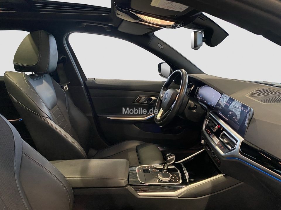 BMW 330e xDrive Touring Sport Line - Samsaru's Car Outlet