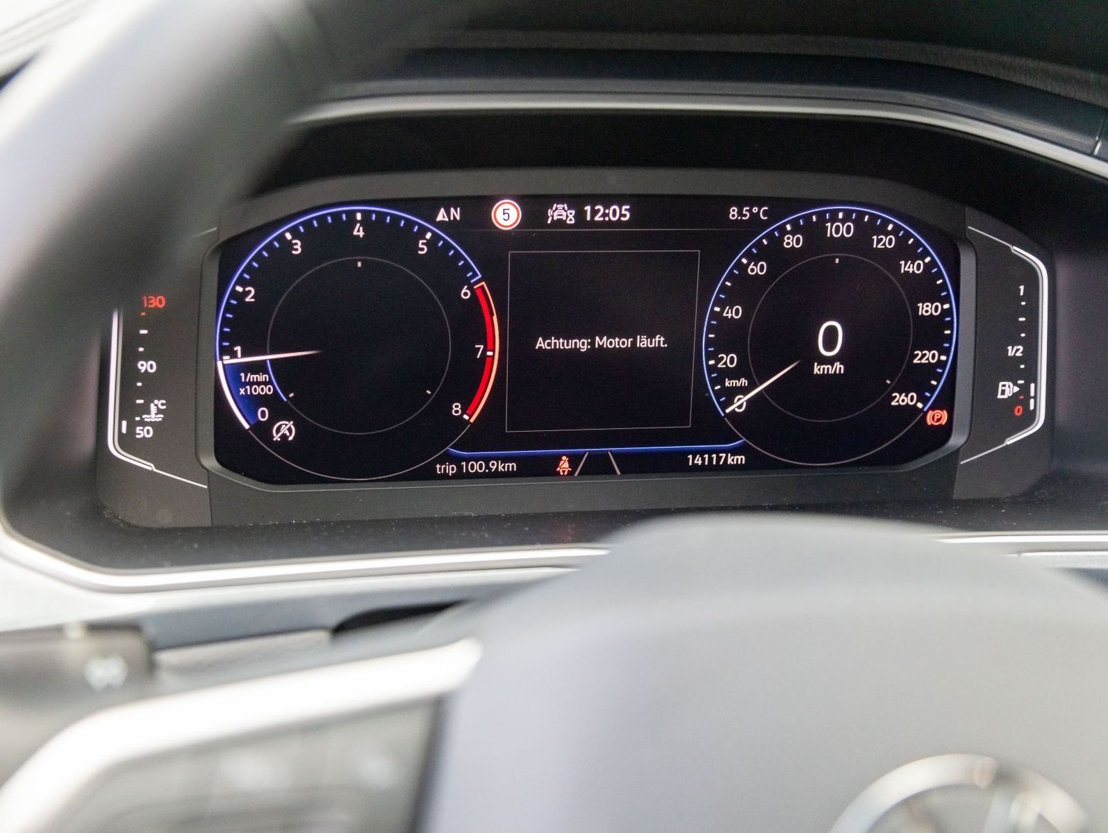 Volkswagen T-Roc 1.0 TSI Style - Samsaru's Car Outlet