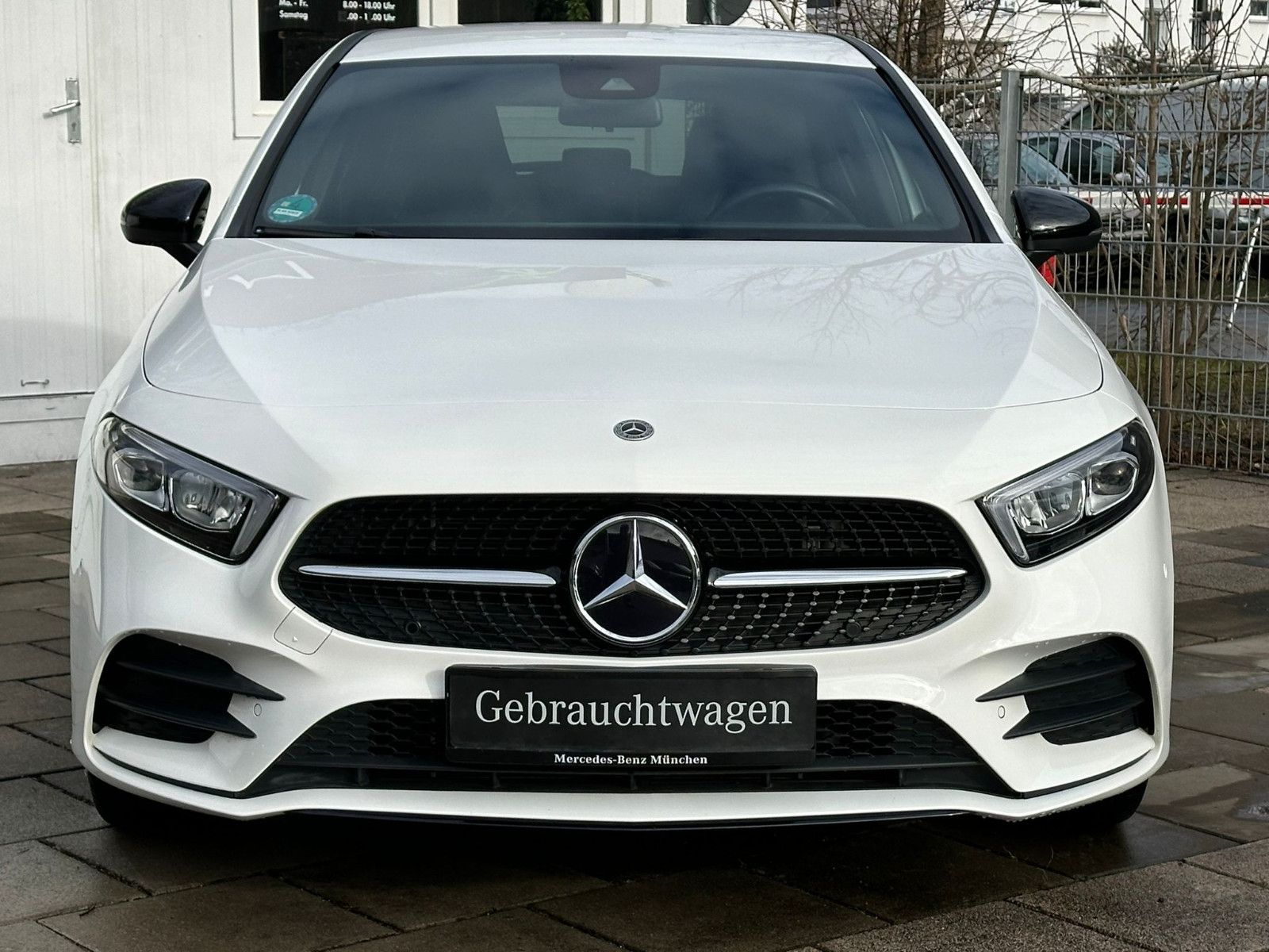 Mercedes-Benz A 250E AMG Edition - Samsaru's Car Outlet