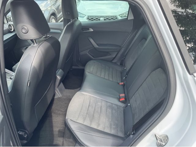 Seat Arona 1.0 TSI DSG Xperience /AHK/SHZ/NAV
